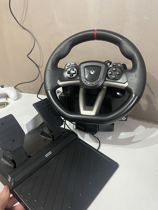 Volan si pedale  hori xbox series x / s , xbox one