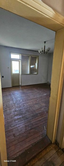 Продава се Тристаен апартамент в Лясковец - 81 кв.м за 611 €/кв.м - Снимка #4