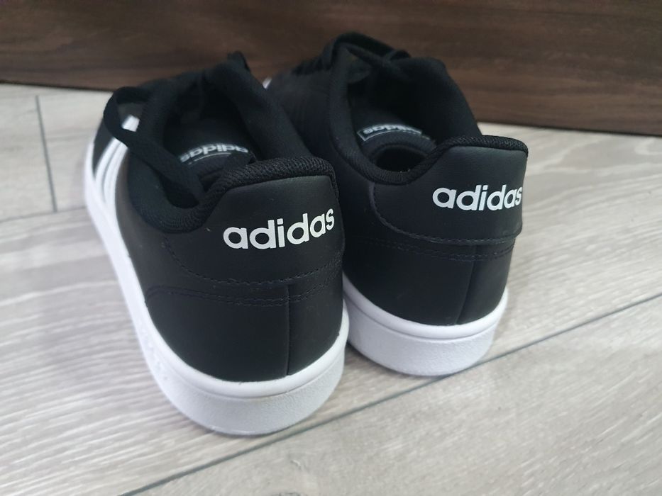 Маратонки Adidas Grand Court