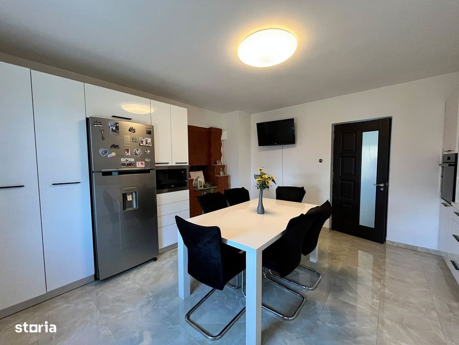 Casa cu Priveliste de Vis! Teren de 2200mp