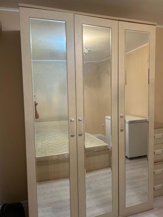 Спальный гарнитур в отличном состоянии