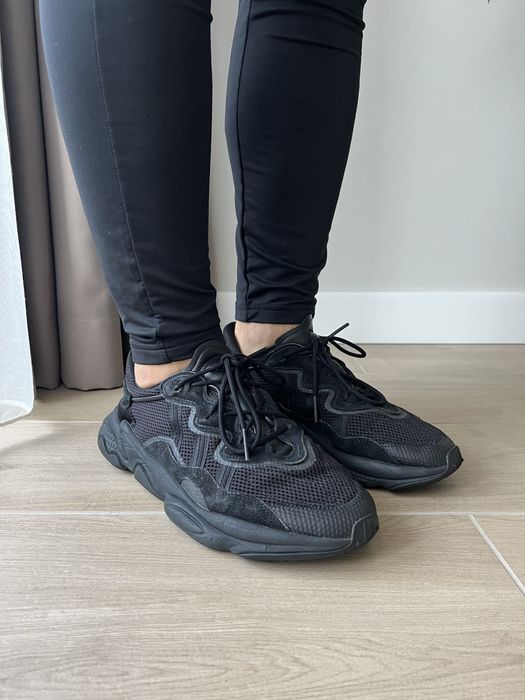 Маратонки Adidas Ozweego Core Black