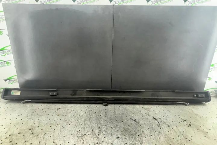 Rulou despartitor 1J9 861 691 E 62F Volkswagen VW Golf 2001