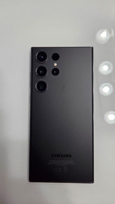 Продам Samsung S23Ultra и часы