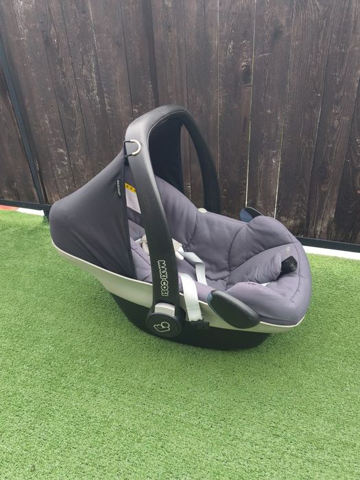 Бебешко кошче за кола Maxi-Cosi Pebble