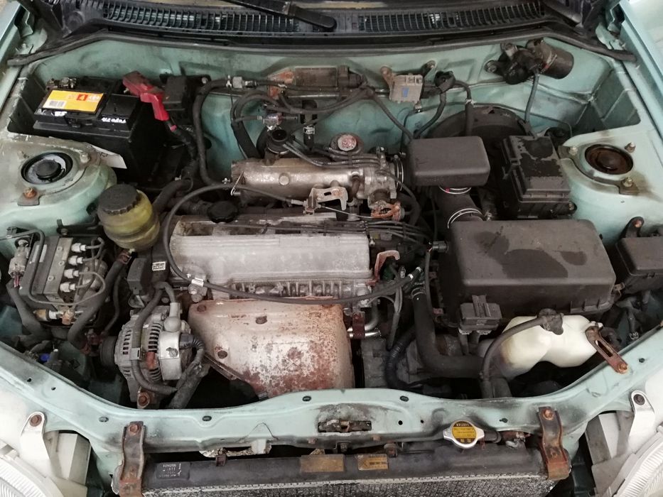 Bancheta spate toyota rav 4 2.0 i