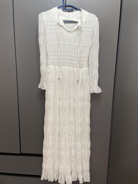 Продам женские одежды