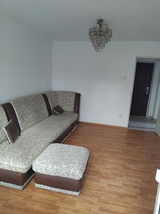 Vand Apartament situt in   Gaesti Jud.Dambovita