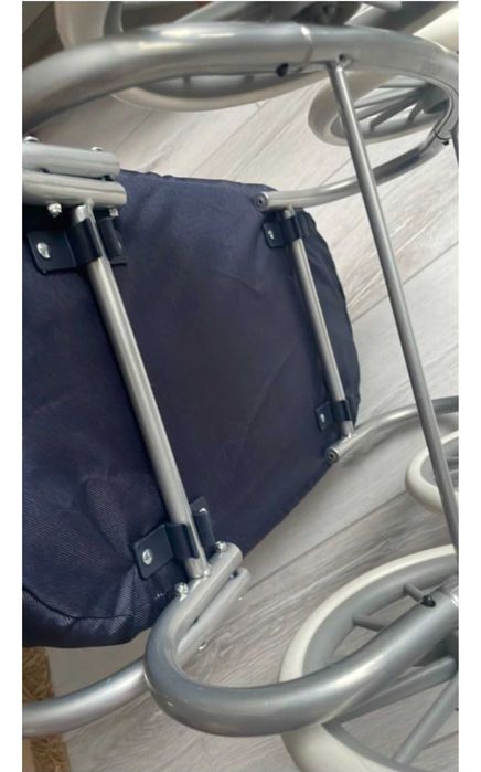 Продам коляску для кукол