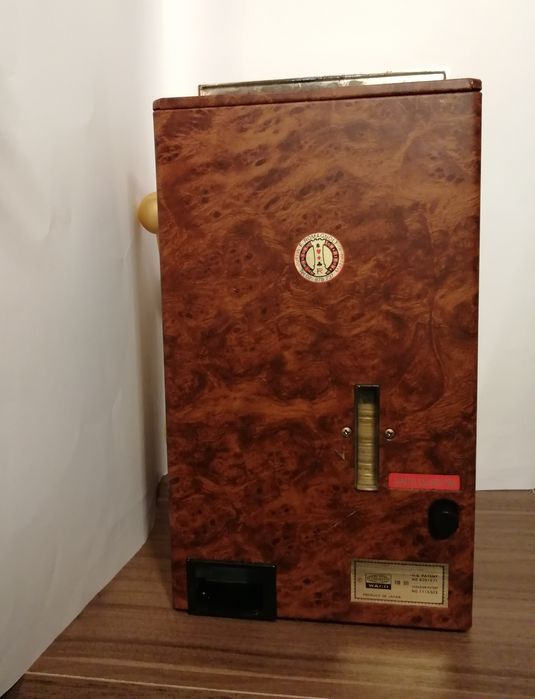 Mașină de păcănele vintage - "CASINO 7 SEVEN" anii '70/'80