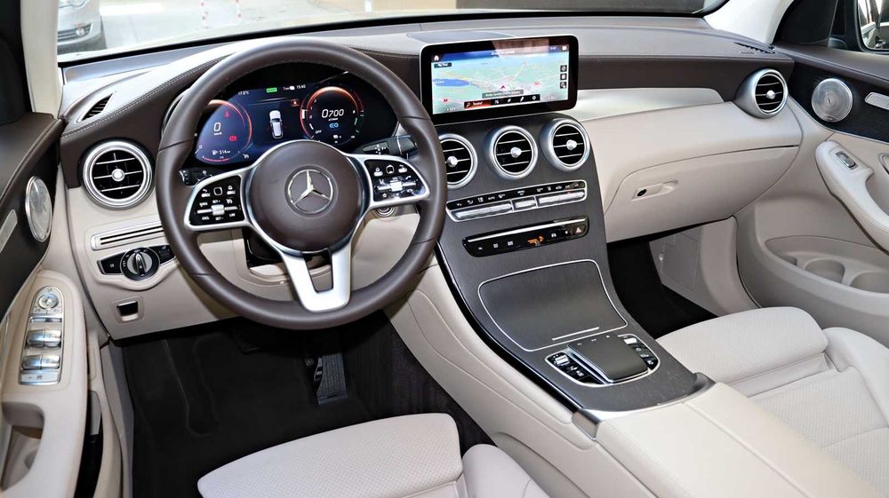 Mercedes GLC 300e / 4 Matic / 2021 / Facelift / Burmester/Ceasuri Display/320 CP / Full LED / Carlig/Incalzire/Scaune Electrice