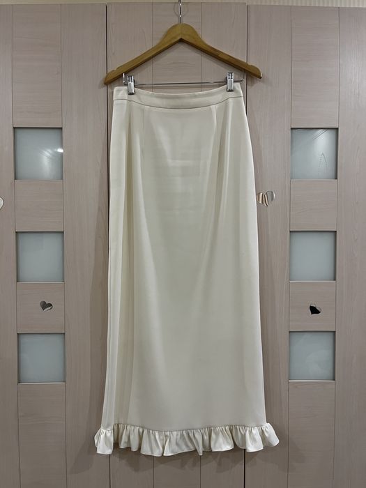 Продам костюм вечерний