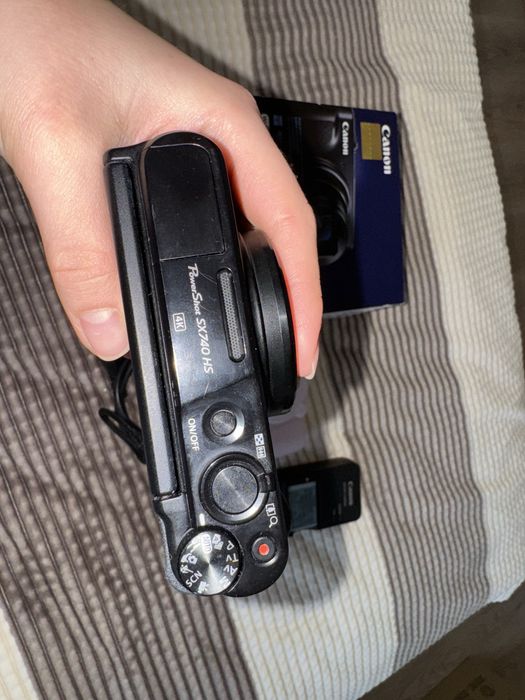 Canon powershot sx740 HS