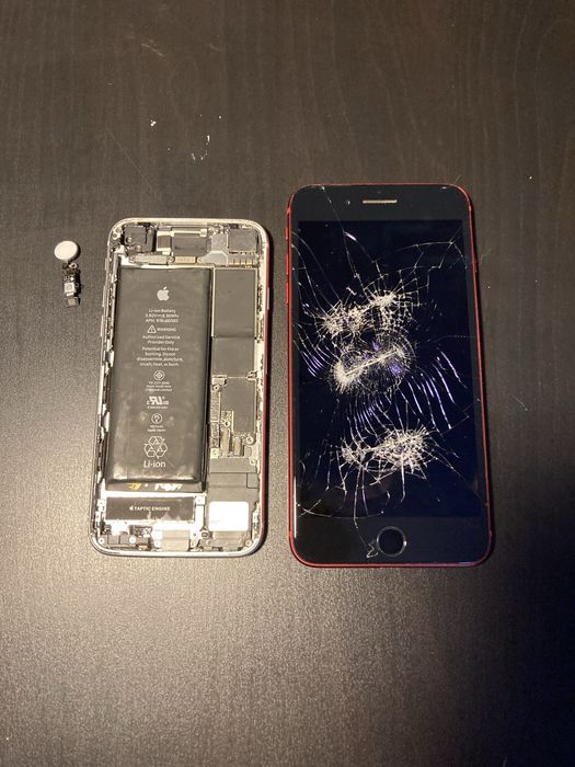 iPhone 8 si 8 Plus pentru piese (nu au cont)