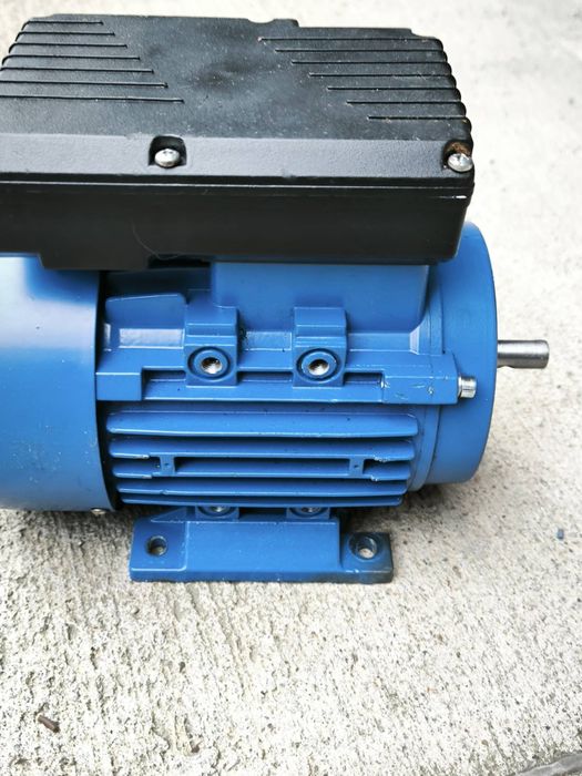 Електродвигател Елмаш