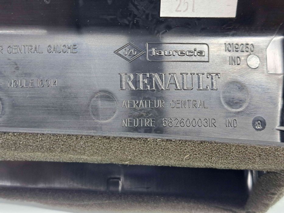 Grila aerisire centrala Renault Scenic 3 [Fabr 2009-2015] 682600031R