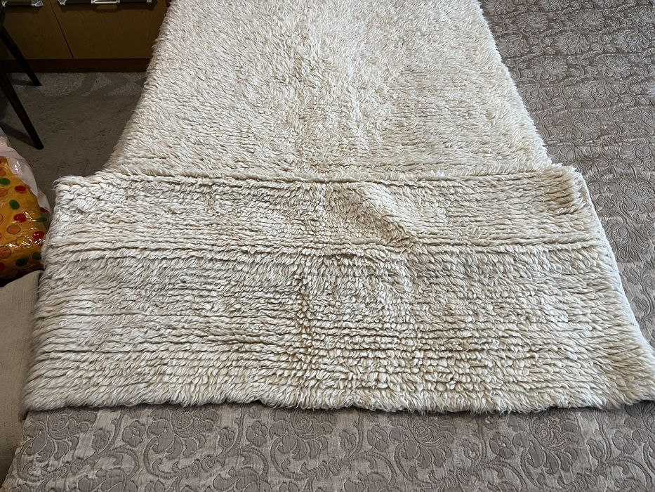 Три ръчно тъкани губери