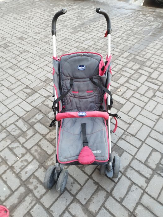 Коляска складная chicco