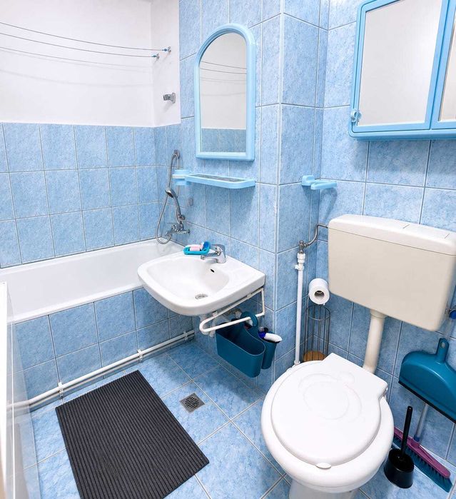 Garsoniera de inchiriat in oras Hunedoara, zona centrala, mobilata si utilata complet, 190 euro (1000 lei) luna