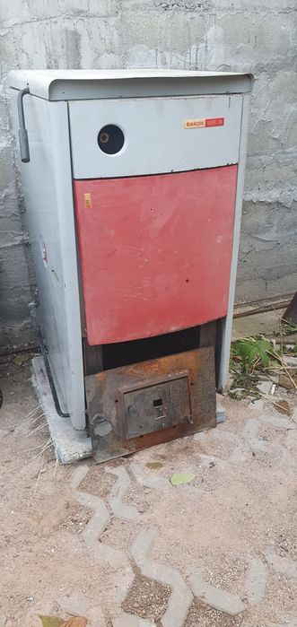 Горелка за олио , отработено масло и чехски котел Дакон 24 кв котел