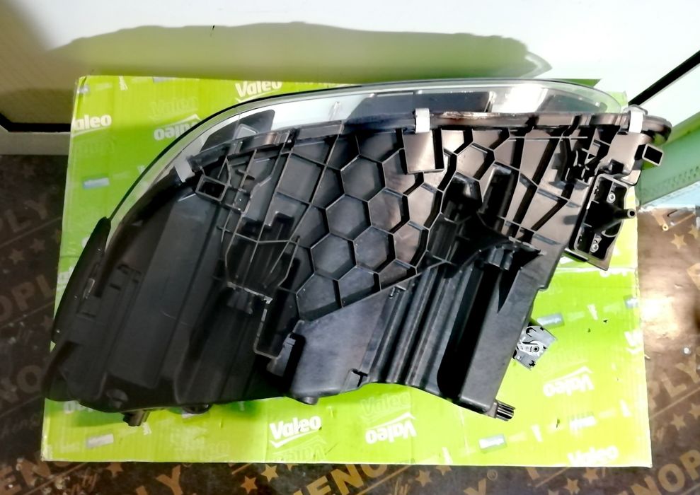 Фар Фарове за BMW X4 G02 X3 G01 / БМВ X3 Г01 Х4 Г02 Adaptive LED.