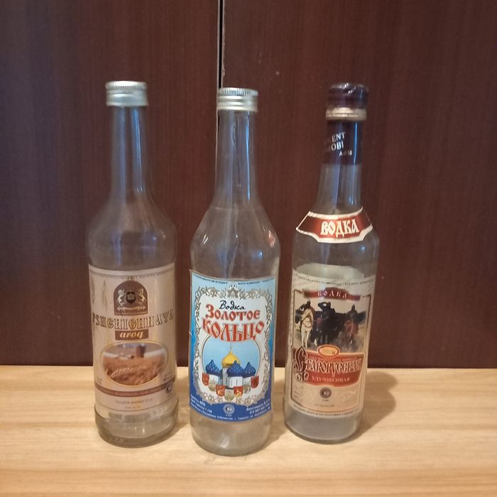 Коллекция стеклотары.