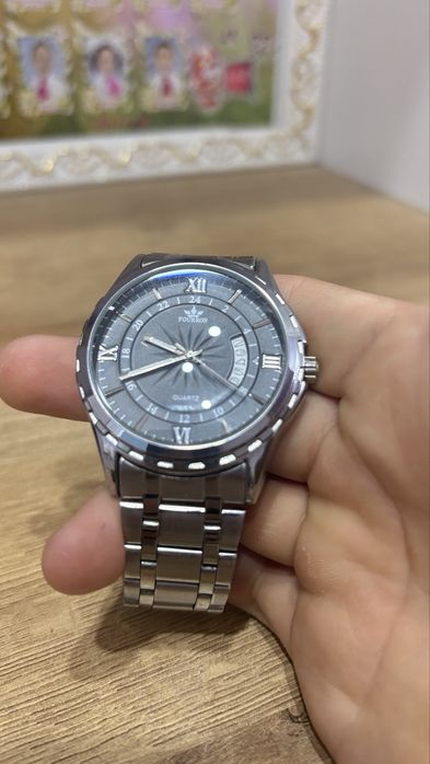 Fourron часы харошем виде и без царапень