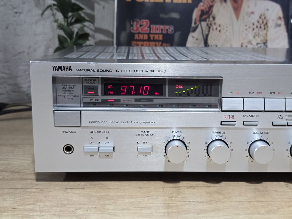 Reveiver YAMAHA R-5, retro hifi amplituner argintiu , made in Japan