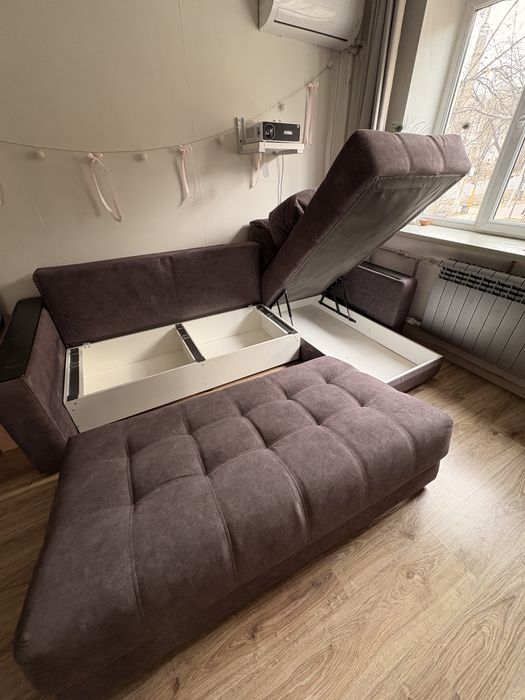 Продаю большой диван