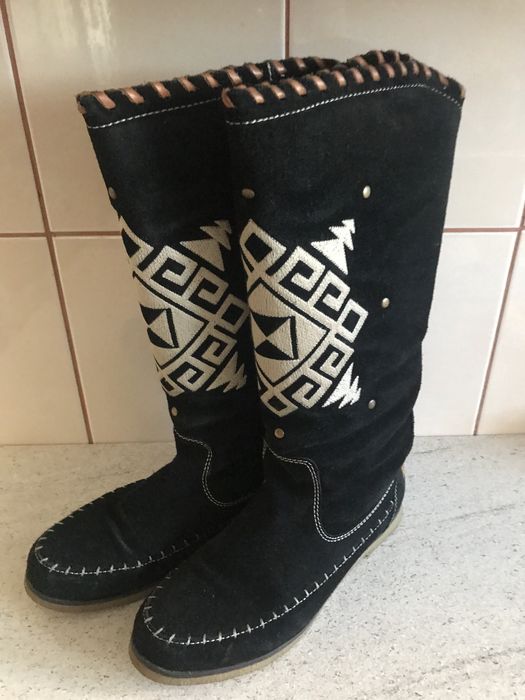 Cizme piele întoarsă,îmblănite