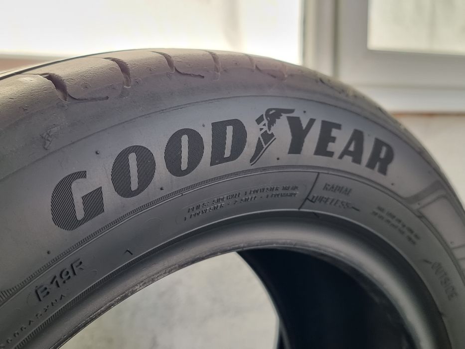 205/55/16 Goodyear 2Броя: 85€ 7мм