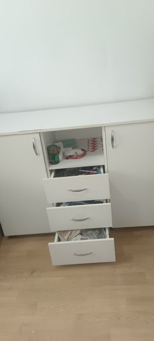 Продаю комод б/у белый