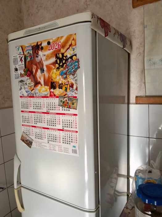 Продам холодильник