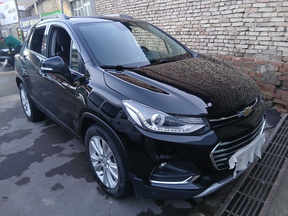 Tracker 1 premier
