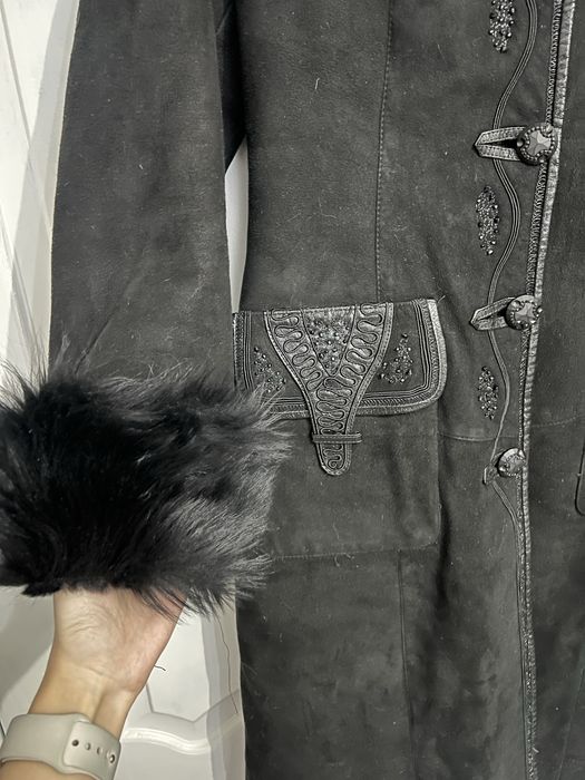 Теплая дубленка и шапка чернобурка