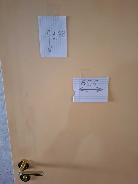 Вътрешна интериорна врата. ДЯСНА!