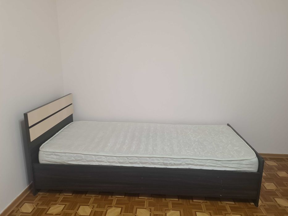 Кровать односпальная