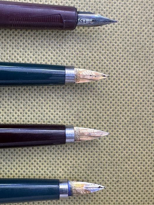 Stilou chinezesc Hero 221 model special