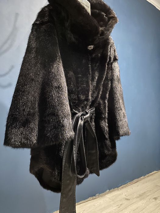 Продам шубу норковую