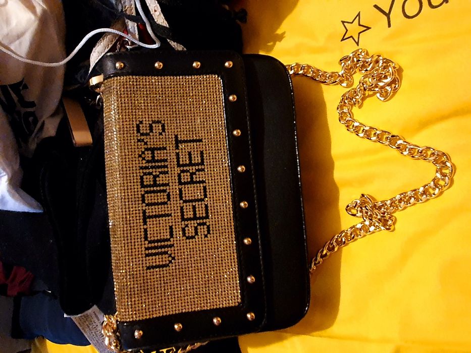 Posete diverse firme