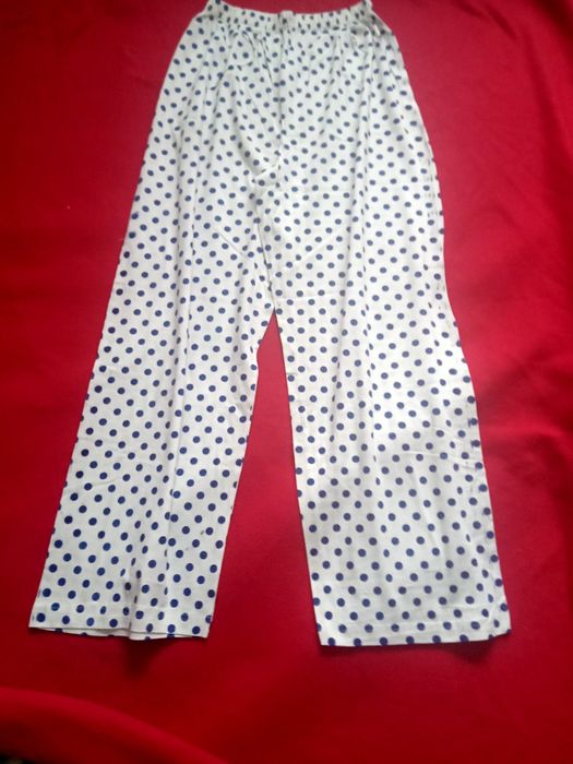 Продам костюм трикотаж