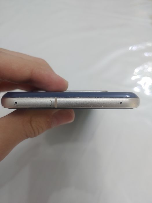 LG V60 ThinQ 128/8