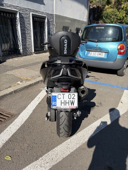De vanzare KYMCO AK550