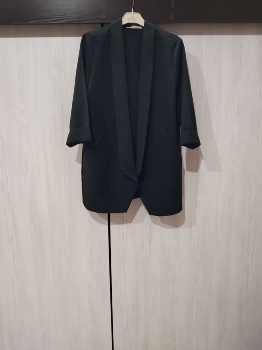 Костюм чёрный женский