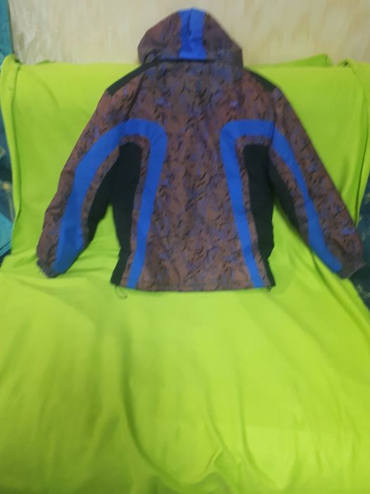 Зимняя куртка на мальчика или девочку