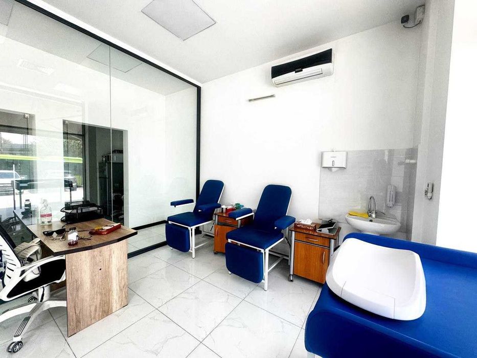 Ташсельмаш Парк Ашхабад ул.Тараккият пересечение Махтумкули 140 кв.м