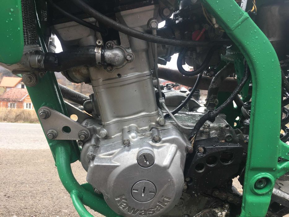 dezmembreaz kawasaki klx 300(ktm suzuki honda yamaha)