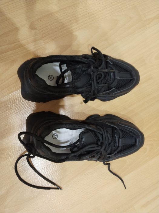 Обувь женская 38 размер