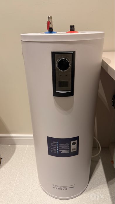 Электрический водонагреватель Bathello 50L