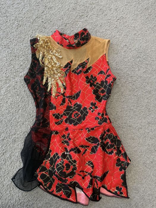 Трика за художествена гимнастика